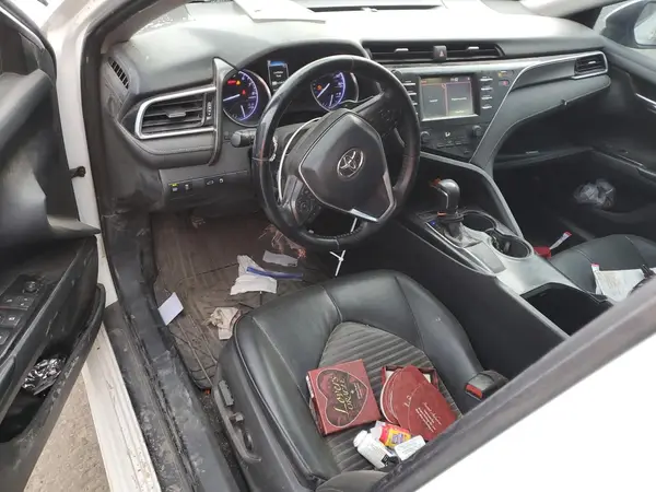 4T1B11HK4JU578917 2018 TOYOTA CAMRY - Image 8