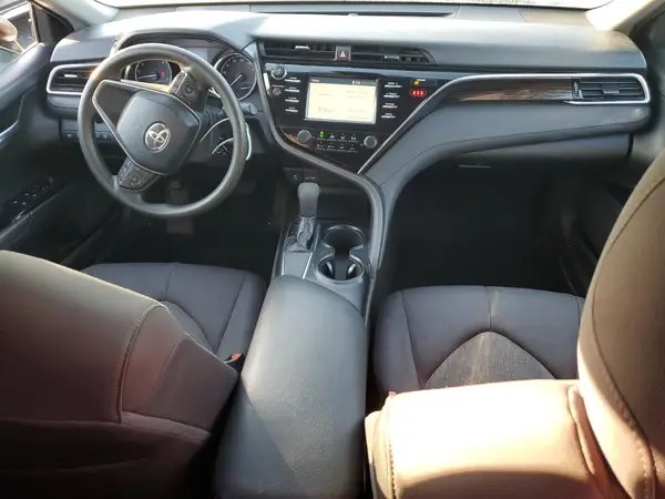 4T1B11HK4JU579758 2018 TOYOTA CAMRY - Image 8