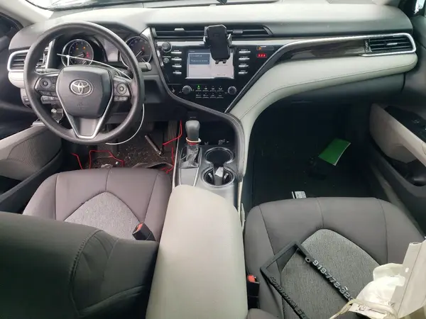 4T1B11HK4JU580604 2018 TOYOTA CAMRY - Image 8