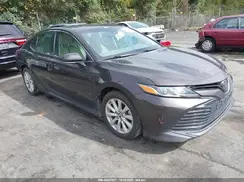 4T1B11HK4JU582126 2018 TOYOTA CAMRY