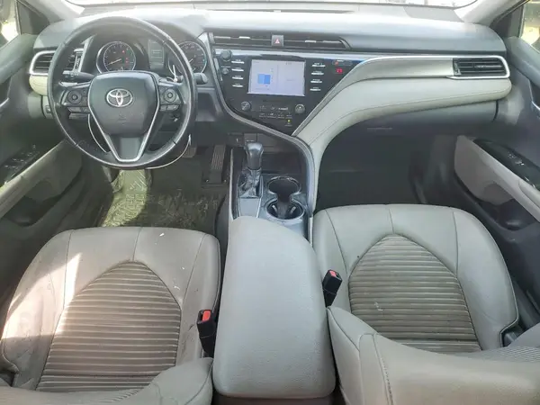 4T1B11HK4JU582739 2018 TOYOTA CAMRY - Image 8