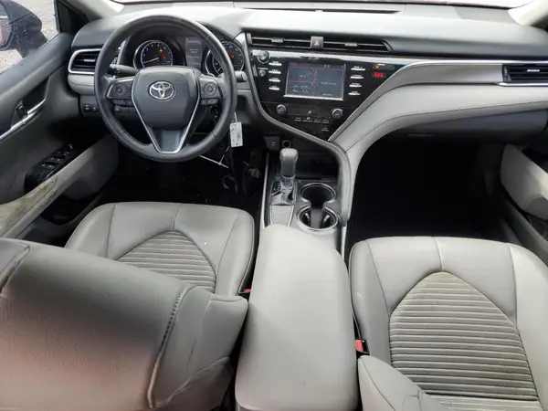 4T1B11HK4JU584183 2018 TOYOTA CAMRY - Image 8
