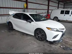 4T1B11HK4JU586158 2018 TOYOTA CAMRY