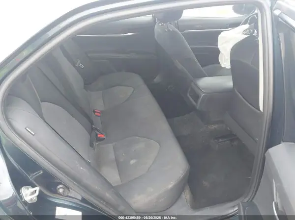 4T1B11HK4JU588783 2018 TOYOTA CAMRY - Image 8