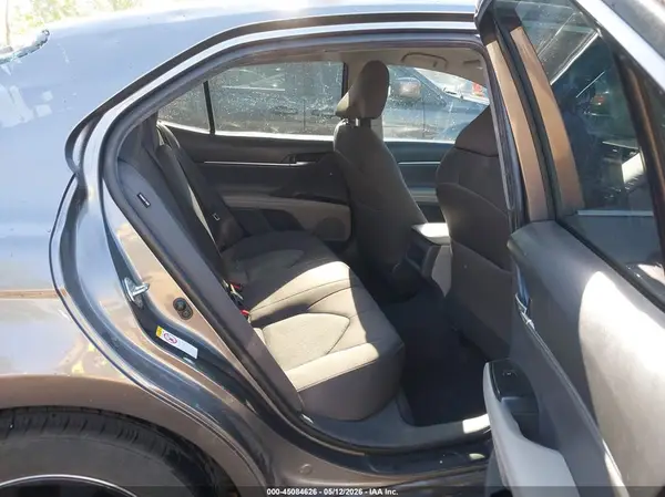 4T1B11HK4JU589058 2018 TOYOTA CAMRY - Image 8