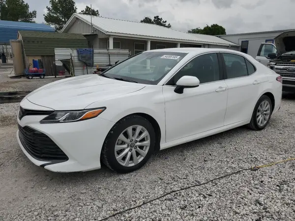 4T1B11HK4JU594129 2018 TOYOTA CAMRY - Image 1