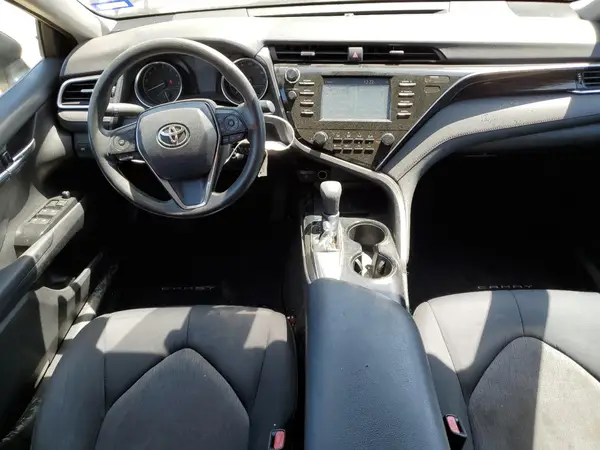 4T1B11HK4JU595085 2018 TOYOTA CAMRY - Image 8