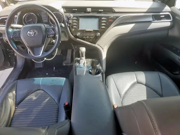 4T1B11HK4JU595555 2018 TOYOTA CAMRY - Image 8