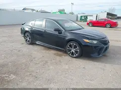 4T1B11HK4JU598276 2018 TOYOTA CAMRY