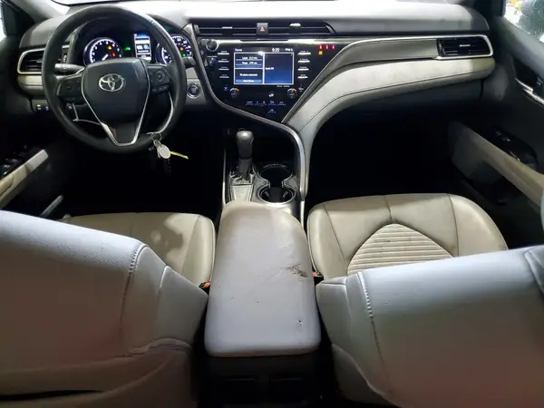 4T1B11HK4JU598939 2018 TOYOTA CAMRY - Image 8
