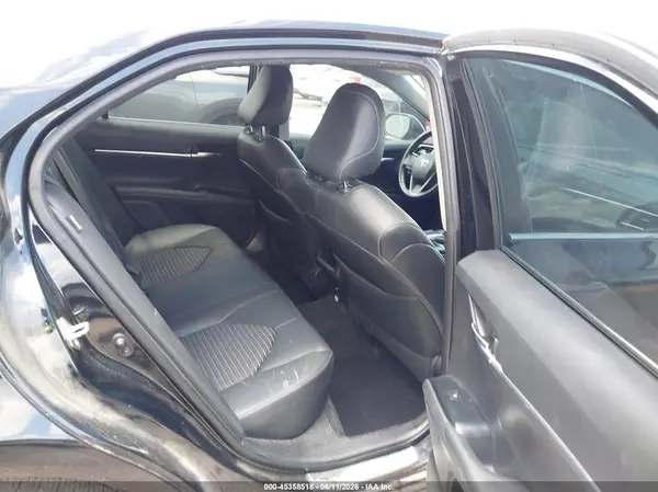 4T1B11HK4JU598987 2018 TOYOTA CAMRY - Image 8