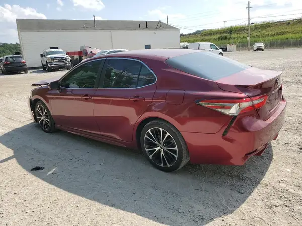4T1B11HK4JU602603 2018 TOYOTA CAMRY - Image 2