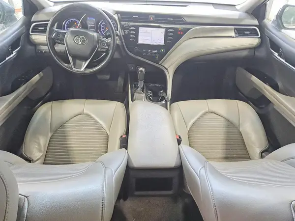 4T1B11HK4JU606831 2018 TOYOTA CAMRY - Image 8