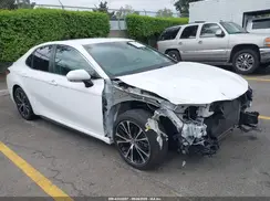 4T1B11HK4JU606862 2018 TOYOTA CAMRY