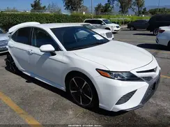 4T1B11HK4JU609440 2018 TOYOTA CAMRY