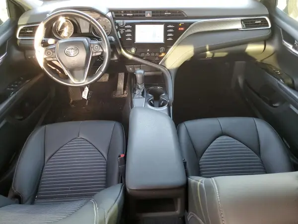 4T1B11HK4JU611043 2018 TOYOTA CAMRY - Image 8