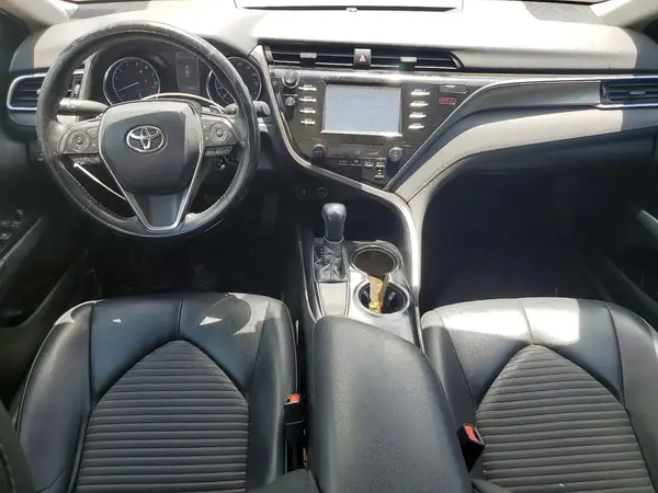 4T1B11HK4JU613407 2018 TOYOTA CAMRY - Image 8