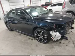 4T1B11HK4JU615139 2018 TOYOTA CAMRY
