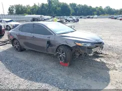 4T1B11HK4JU615710 2018 TOYOTA CAMRY