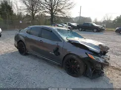 4T1B11HK4JU617831 2018 TOYOTA CAMRY