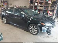 4T1B11HK4JU618509 2018 TOYOTA CAMRY