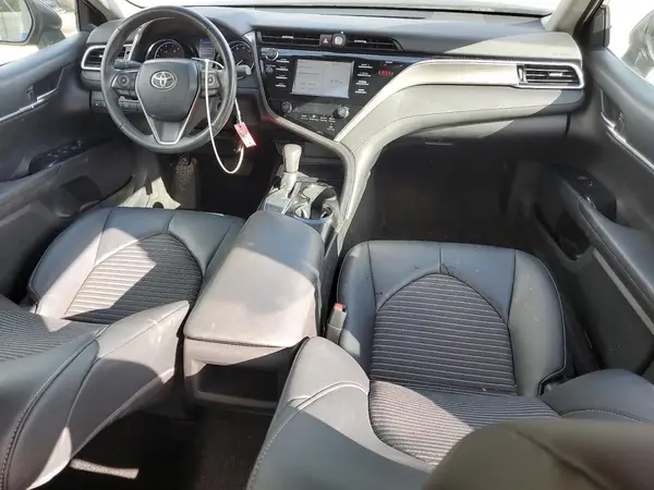 4T1B11HK4JU621166 2018 TOYOTA CAMRY - Image 8
