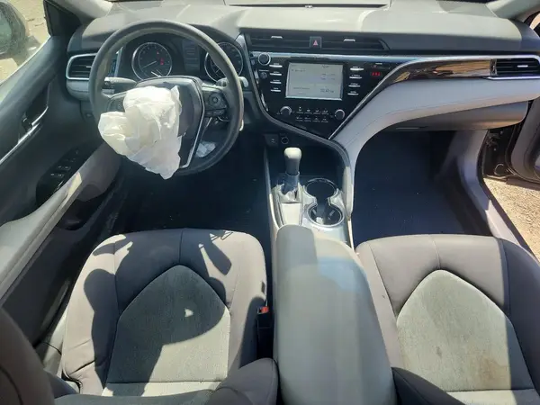 4T1B11HK4JU636623 2018 TOYOTA CAMRY - Image 8