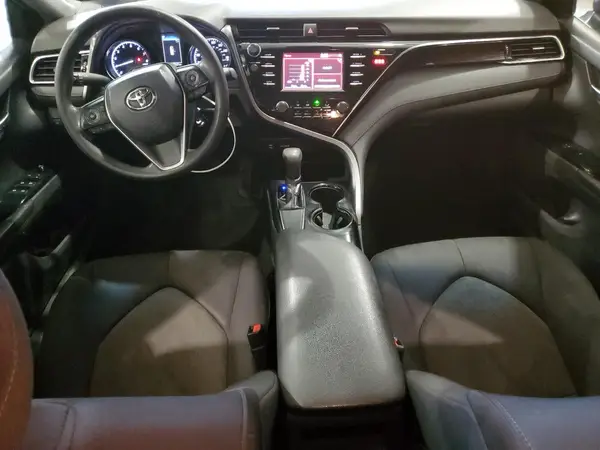 4T1B11HK4JU638548 2018 TOYOTA CAMRY - Image 8