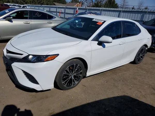 4T1B11HK4JU643894 2018 TOYOTA CAMRY - Image 1