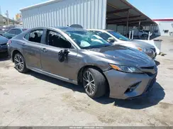 4T1B11HK4JU646584 2018 TOYOTA CAMRY
