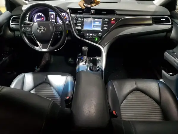 4T1B11HK4JU648187 2018 TOYOTA CAMRY - Image 8