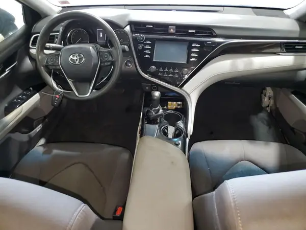 4T1B11HK4JU651607 2018 TOYOTA CAMRY - Image 8