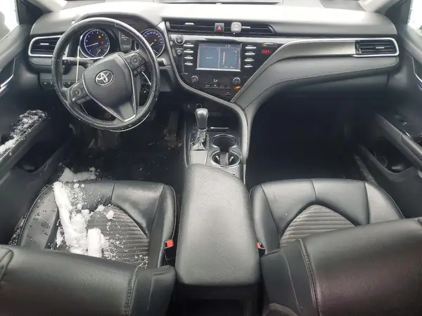 4T1B11HK4JU652319 2018 TOYOTA CAMRY - Image 8