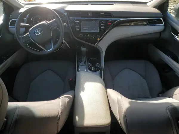 4T1B11HK4JU652367 2018 TOYOTA CAMRY - Image 8