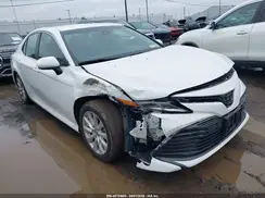 4T1B11HK4JU653907 2018 TOYOTA CAMRY
