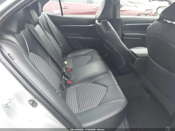 4T1B11HK4JU656029 2018 TOYOTA CAMRY - Image 8