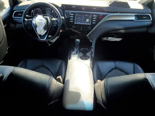 4T1B11HK4JU658315 2018 TOYOTA CAMRY - Image 8