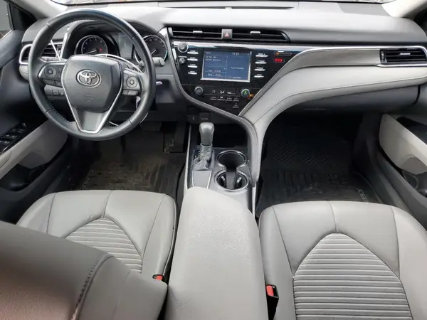 4T1B11HK4JU658718 2018 TOYOTA CAMRY - Image 8