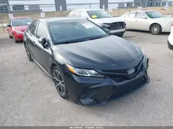 4T1B11HK4JU659626 2018 TOYOTA CAMRY