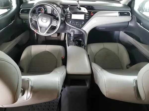 4T1B11HK4JU661103 2018 TOYOTA CAMRY - Image 8