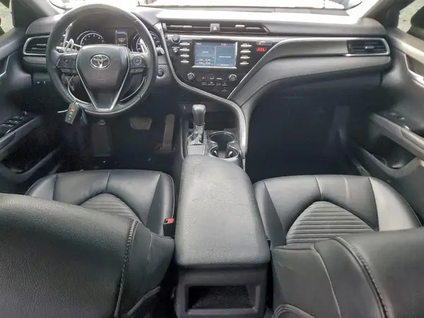 4T1B11HK4JU664728 2018 TOYOTA CAMRY - Image 8
