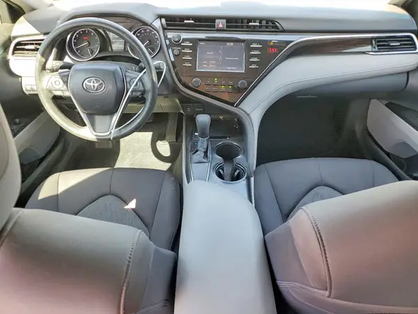 4T1B11HK4JU668309 2018 TOYOTA CAMRY - Image 8