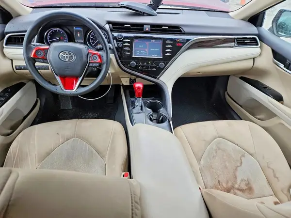 4T1B11HK4JU670691 2018 TOYOTA CAMRY - Image 8