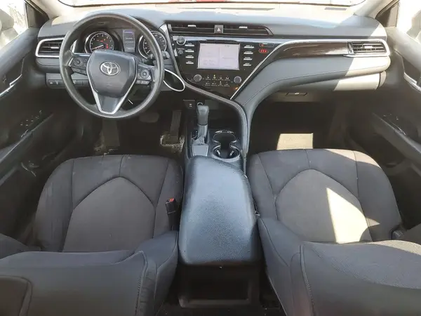 4T1B11HK4JU671632 2018 TOYOTA CAMRY - Image 8