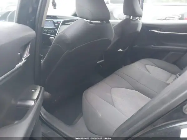 4T1B11HK4JU676037 2018 TOYOTA CAMRY - Image 8