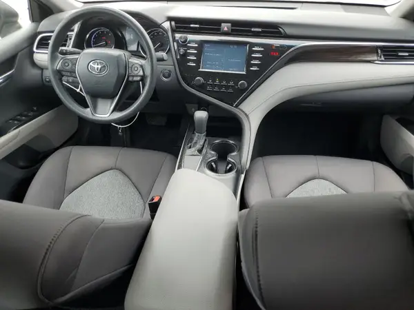 4T1B11HK4JU676071 2018 TOYOTA CAMRY - Image 8