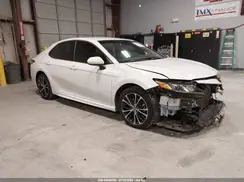 4T1B11HK4JU678175 2018 TOYOTA CAMRY