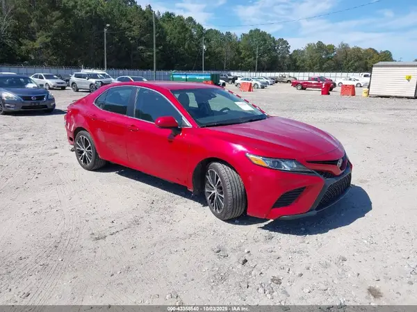 4T1B11HK4KU161654 2019 TOYOTA CAMRY - Image 1