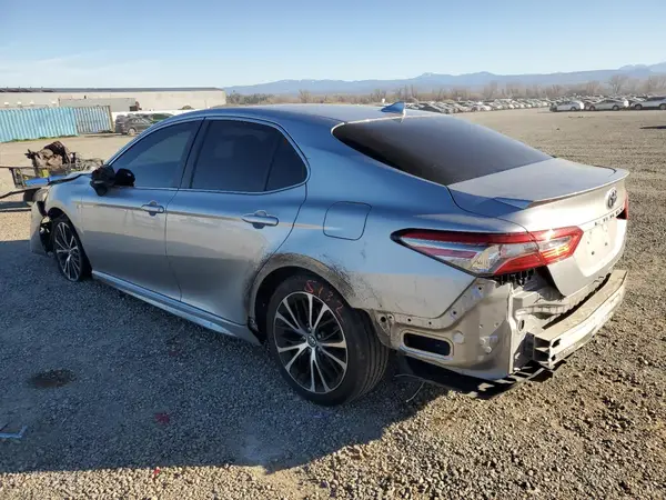 4T1B11HK4KU162559 2019 TOYOTA CAMRY - Image 2