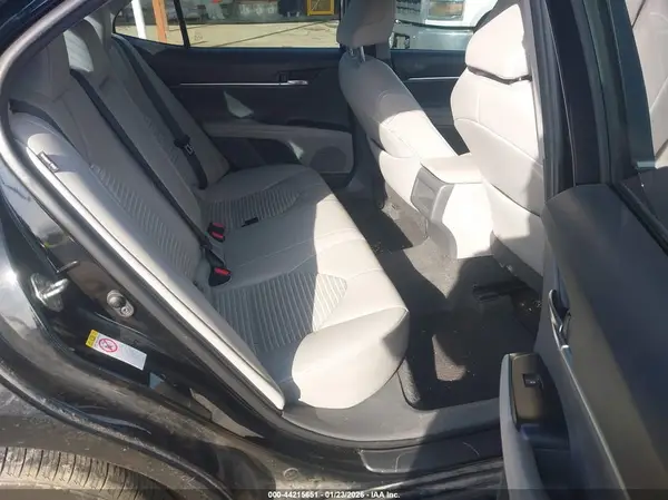 4T1B11HK4KU166319 2019 TOYOTA CAMRY - Image 8